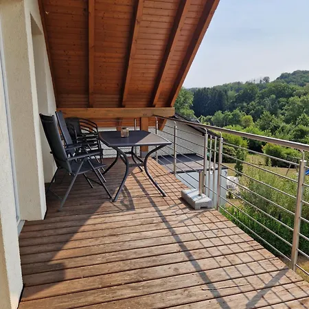 Adlerhorst Am Bergischen Panoramasteig * Нюмбрехт